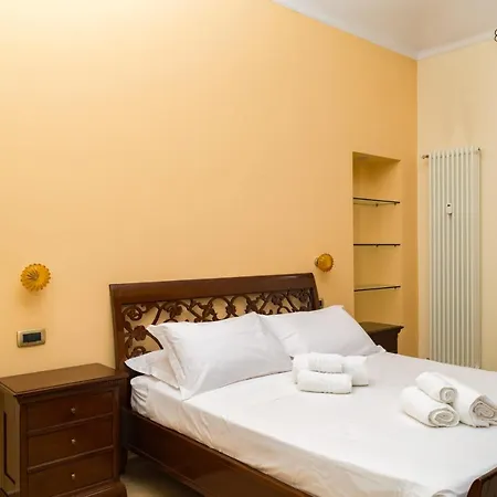 Apartmán Guesthost - *